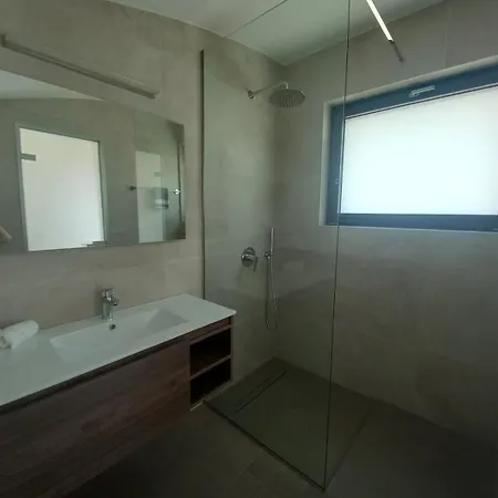 Sunandsea Apartment *